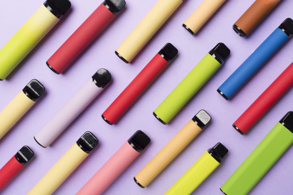UK vape ban 2025 - disposable vapes banned from June 2025